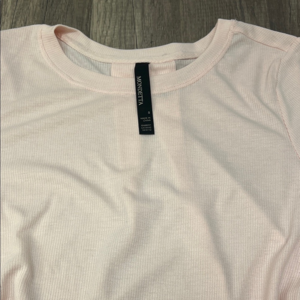 Mondetta Light Pink Long Sleeve Ribbed Top - Picture 2 of 4